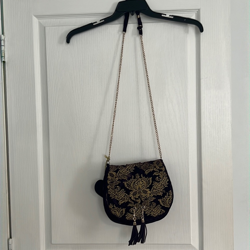 Vintage hand bag